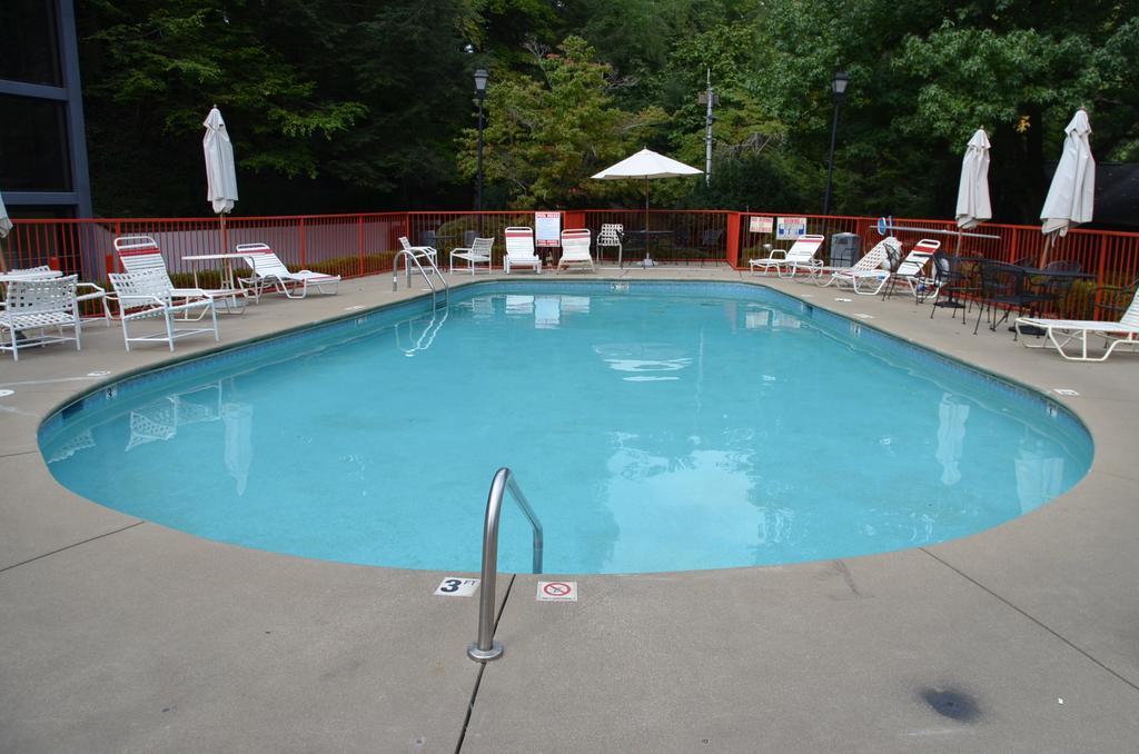 Zoders Inn&Suites Gatlinburg Exterior foto